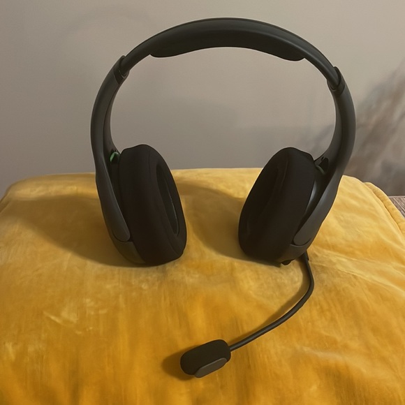 PDP - LVL50 Wireless Stereo Gaming Headset for Xbox - Black - Picture 8 of 10